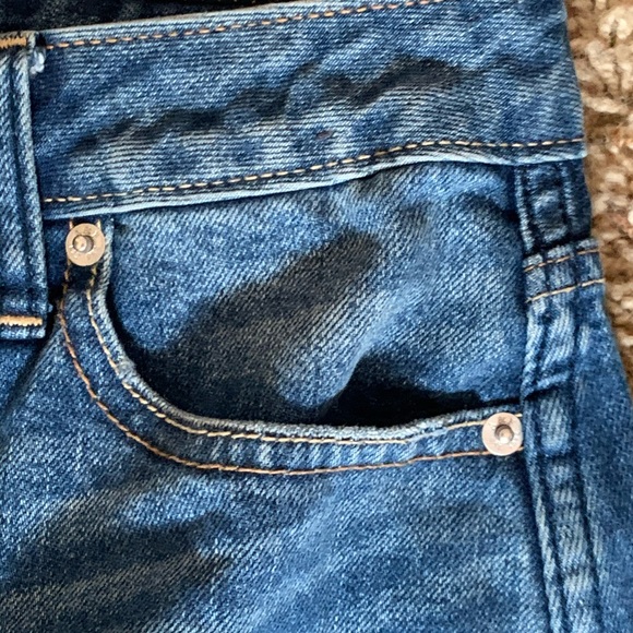 ABERCROMBIE & FITCH Denim jean cut-off skirt (about Size 6 or 24) - Picture 4 of 13